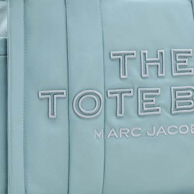 THE PUFFY NYLON MEDIUM TOTE BAG